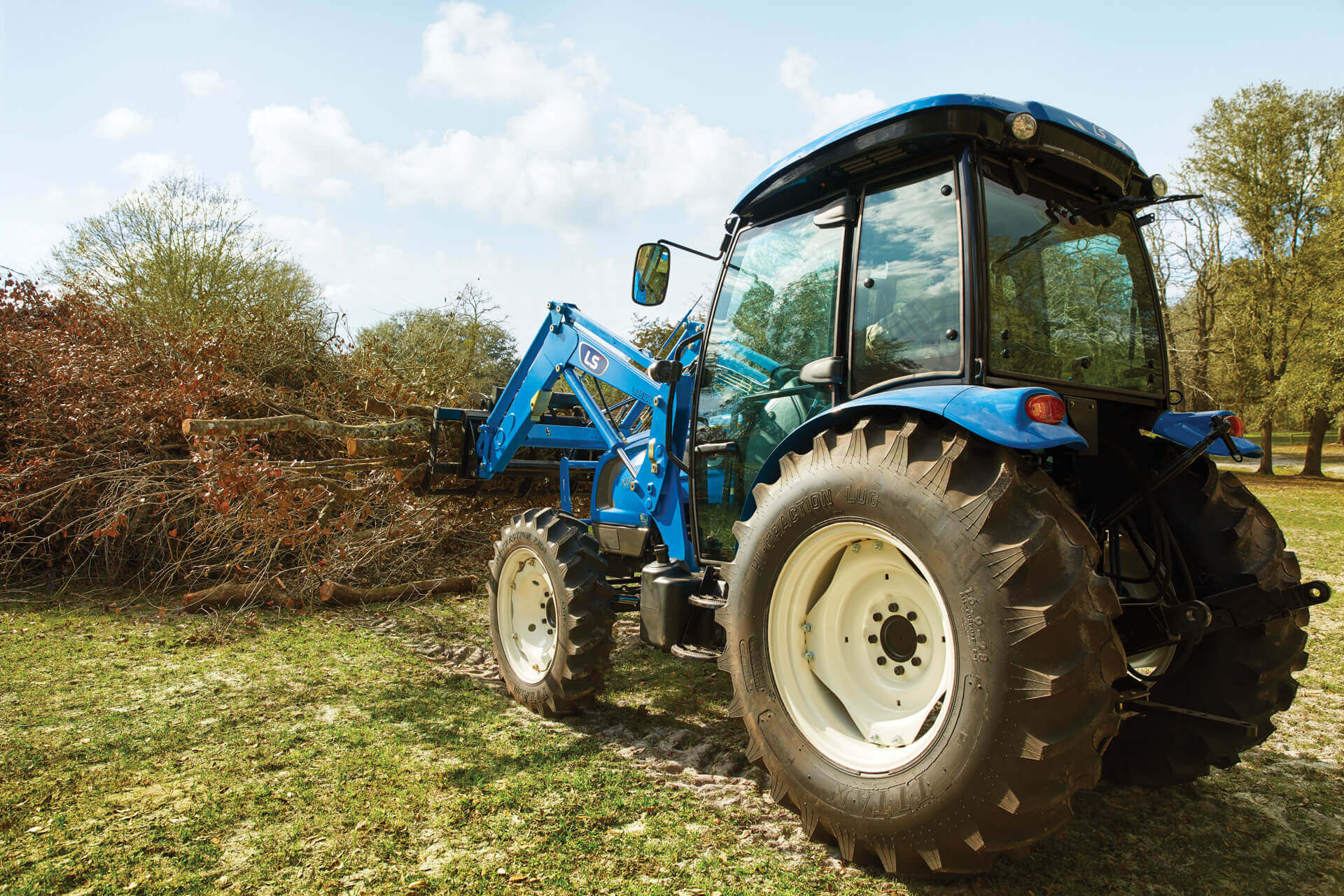 Morell Equipment Bad Axe, MI LS Tractors